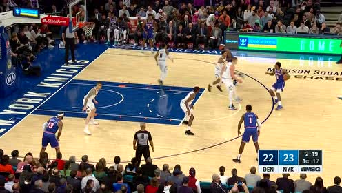 【NBA集锦】佩顿眼观六路送妙传 罗宾逊一飞冲天空接暴扣