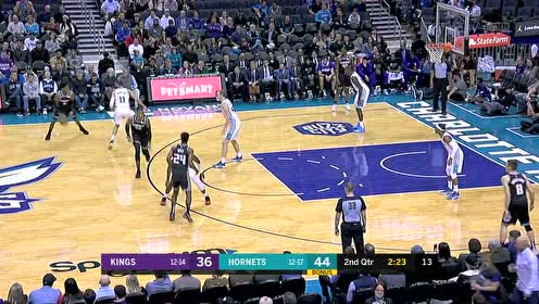 【NBA集錦】小狐貍終于發(fā)揮 國王耐心傳導福克斯空位遠射飚中