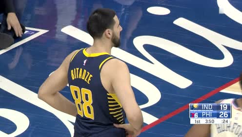 【NBA集錦】?jī)?nèi)線手感無人可擋 西蒙斯犀利突破犯規(guī)也攔不住