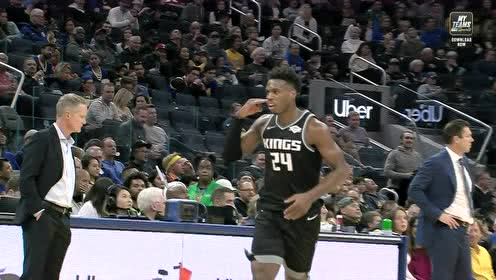 【NBA集錦】真的是手感爆棚 希爾德超遠(yuǎn)三分壓哨命中