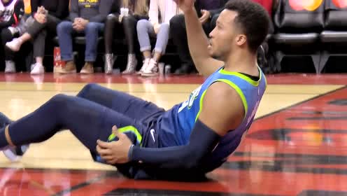 【NBA集锦】关键时刻不手软!布朗森硬怼洛瑞打成2+1