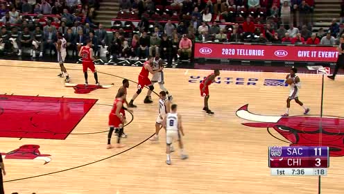 【NBA集锦】博格丹诺维奇借助挡拆之后完成连线 戴德蒙篮下晃起两人双手暴扣