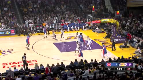 【NBA集錦】實(shí)用才是好！羅斯吸引多人防守連線敦布亞空位三分飆進(jìn)