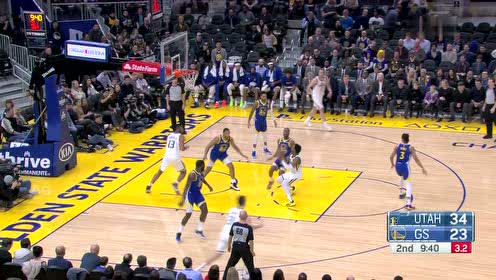 【NBA集錦】米切爾穿花繞歩強(qiáng)硬取分 拉塞爾無(wú)視防守急停打進(jìn)