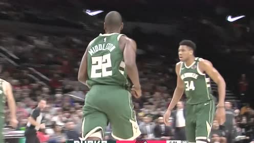【NBA集錦】赤裸裸的挑釁！米德爾頓攜手字母哥外線三分一人一個(gè)