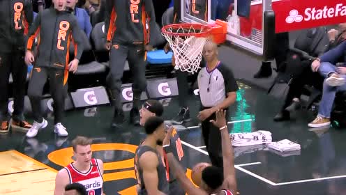 【NBA集錦】大喊一聲and one！戈登碾壓突破打成2+1