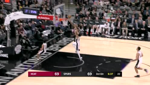 【NBA集锦】攻防一体!巴特勒抢断反击一条龙上篮