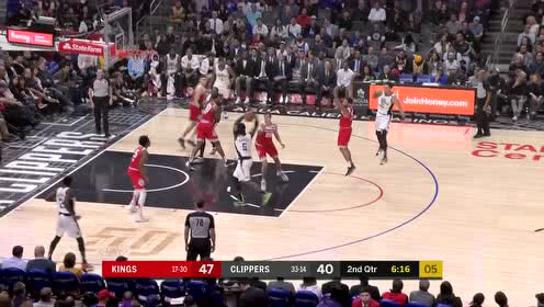 【NBA集錦】老搭檔很默契 沙梅特妙傳哈雷爾順下雙臂灌筐