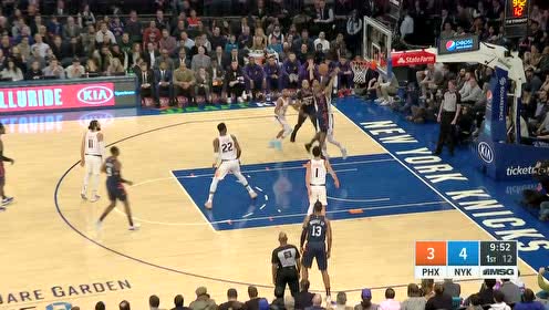 【NBA集锦】脚步轻点光速突破 布克直杀内线上篮建功