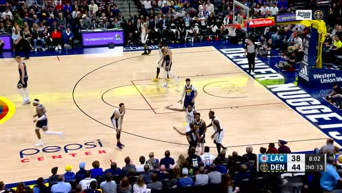 【NBA集锦】像极了分手的男女朋友 路威与女裁判争辩惨败而归