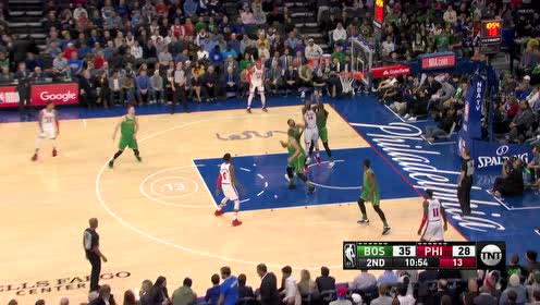 【NBA集锦】理查德森小手一抖精准助攻 佩尔力劈华山空接砸扣!