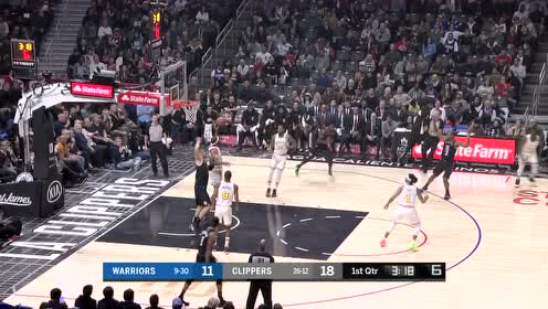 【NBA集锦】必须要阻止一下这火热的劲头 格林只手遮天成功干扰小卡三分