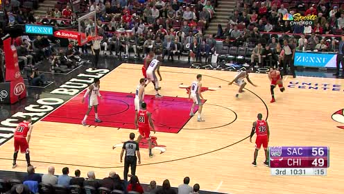 【NBA集锦】球队老大的风范 拉文干拔三分+双手折叠暴扣连取5分