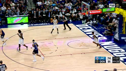 【NBA集锦】莫里斯无视两人发炮妙传 普拉姆利转身飞扣行云流水