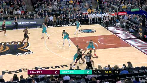 【NBA集錦】手活依舊在幾度夕陽紅 樂福背后擊地助加蘭三分神射刷網(wǎng)命中