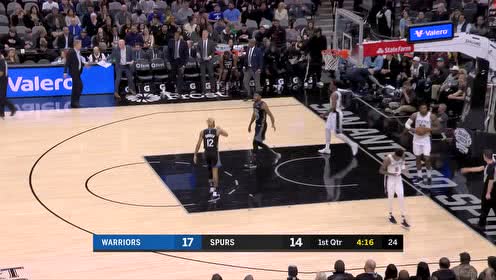 【NBA集锦】罗宾逊三世按住加速键 冲锋在前快攻上篮