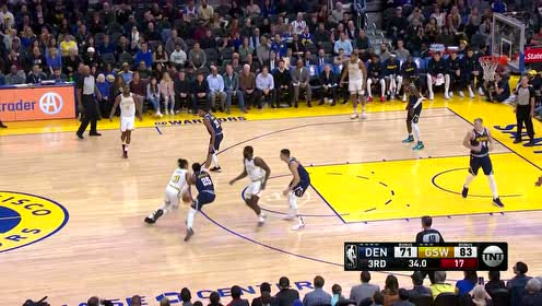 【NBA集锦】普尔尖刀突破滑翔起飞炫丽拉杆 三岁的库里兴奋起舞庆祝
