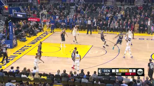 【NBA集锦】在勇士的必备技能包 拉塞尔开场就连飚两记三分拿下双杀