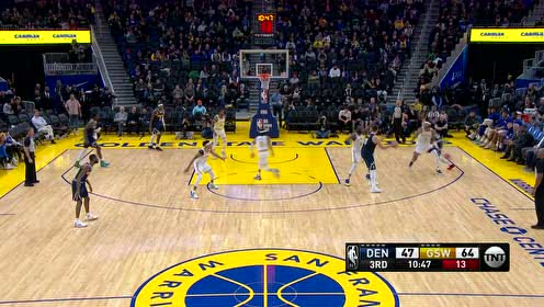 【NBA集锦】小降雨说来就来 巴顿连轰两记三分对飚罗宾逊三世