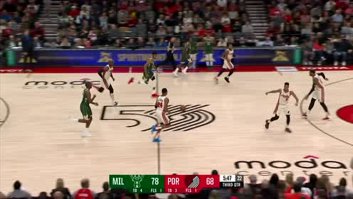 【NBA集錦】欺負(fù)人沒夠！字母哥扛著甜瓜輕舒猿臂2+1