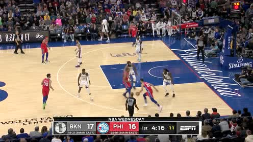 【NBA集锦】如入无人之境 西蒙斯借掩护突入禁区单臂腾空炸筐点燃主场