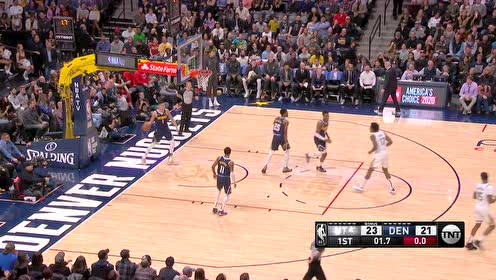 【NBA集锦】篮筐宽阔如大海!克拉克森第二记压哨三分到账
