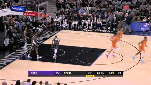 【NBA集锦】布里奇斯篮下漂移 勾手上篮轻松打进
