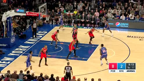 【NBA集锦】手感说来就来 麦科勒姆写意甩狙三分命中