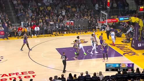 【NBA集錦】速度再快有啥用？ 富爾茨上籃庫茲馬精準(zhǔn)預(yù)判送按帽