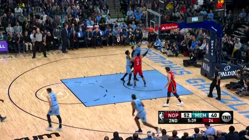 【NBA集锦】小伙子有前途!布鲁克斯无惧双面夹击泥鳅般挣脱网绳上篮打进
