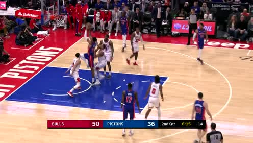 【NBA集錦】滿滿荷爾蒙的味道 伍德泰山壓頂雙手暴扣虐筐