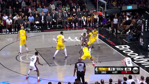 【NBA集锦】表演欲望太强 欧文詹姆斯对飚风骚传球可惜队友均不领情