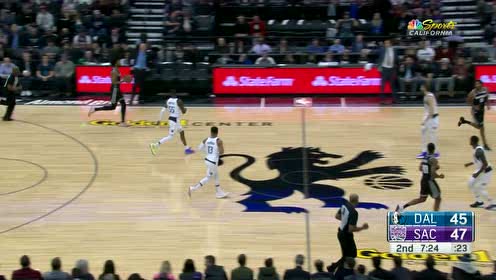 【NBA集錦】掏出凌波微步的絕活 懷特閃轉(zhuǎn)騰挪瀟灑上籃