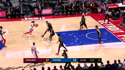【NBA集錦】過你就像過馬路 羅斯節(jié)奏變化長驅直入低手上籃
