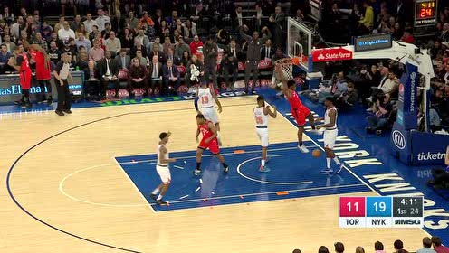 【NBA集錦】腳踩蓮花華麗突破 阿奴諾比歐洲步起跳暴扣技驚四座