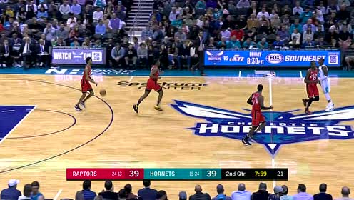 【NBA集錦】在我的甜點(diǎn)里是無法戰(zhàn)勝的！羅齊爾復(fù)制轟下三分二連擊