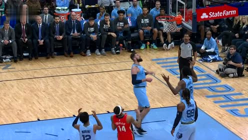 【NBA集锦】小小2+1不在话下 英格拉姆直面对手抬手上篮