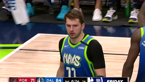 【NBA集锦】胖奇奇心里委屈 找裁判抱怨刚刚被白边盖帽时有犯规