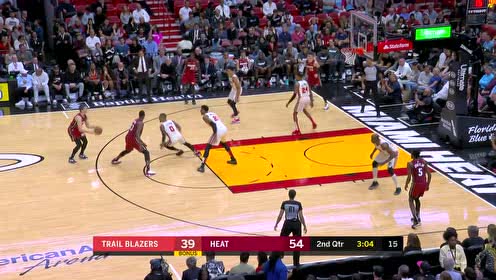 【NBA集锦】三分飙起来 德拉季奇空位三分空心入筐