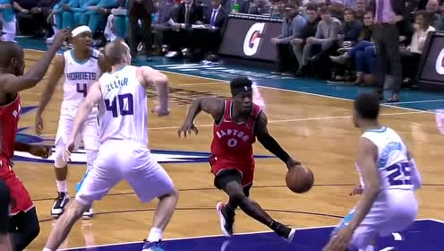 【NBA集錦】洛瑞一發(fā)靈性直塞！送到特倫斯手里空接劈扣2+1