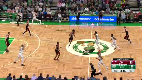 【NBA集锦】梦幻开局!沃克再来三分公牛无奈叫暂停
