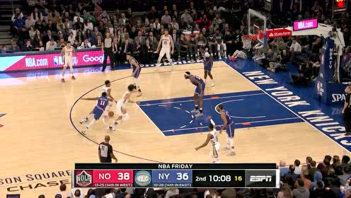 【NBA集錦】這是猴子派來的臥底嗎？沃克防守背后送妙傳不料直砸海耶斯面部懵的一匹