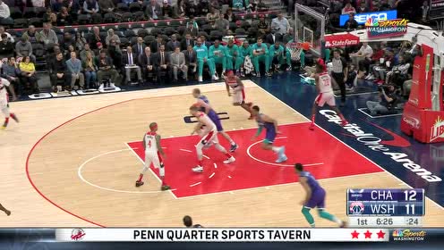 【NBA集锦】道高一尺魔高一丈 加里对位华盛顿轮番暴扣虐筐