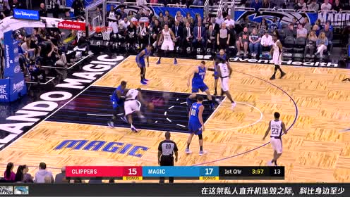 【NBA集锦】莱昂纳德蝴蝶穿花勾手上篮 富尔茨妙手回传助武切维奇霸道反击
