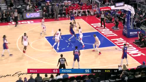 【NBA集錦】羅斯擊地妙傳 伍德心領(lǐng)神會雙手劈天大灌籃