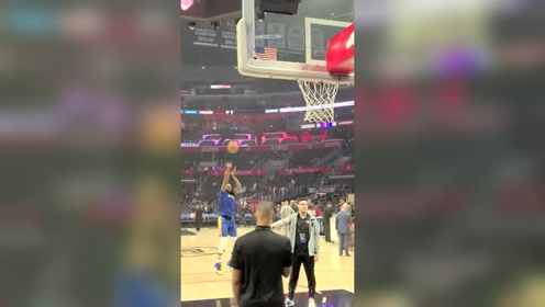 【NBA集锦】#随张指导去看球#格林赛前狂练投篮 阵容不整只得进攻防守一把抓