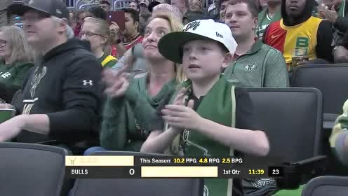 【NBA集锦】高射炮开场轰轰开火 洛佩兹外线祭起神准大炮
