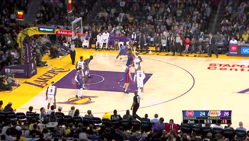 【NBA集錦】神射手上線！詹姆斯突破遭包夾分球底角波普三分穿針