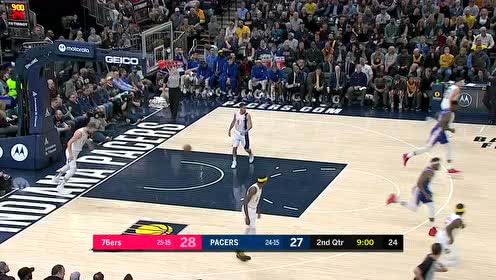 【NBA集錦】西蒙斯快速推進反擊超車 助攻哈里斯果斷出手三分穿網(wǎng)