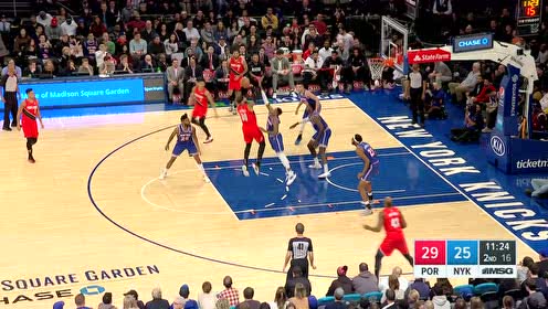 【NBA集锦】说投就投！ 安东尼急停出手空心入网